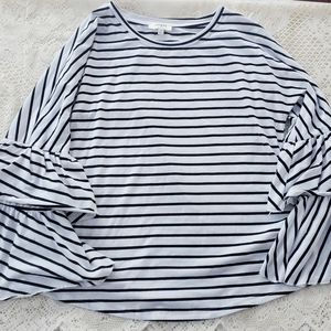 Umgee Boutique White with Black Stripe Double Layer Ruffle Long Sleeve Small EUC